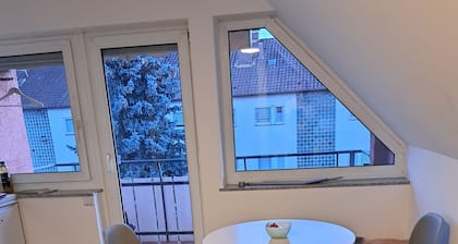 Close to the city, good public transport connections, good infrastructure