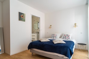 4 Schlafzimmer, Bügeleisen/Bügelbrett, kostenloses WLAN