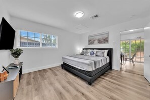 3 chambres, fer et planche à repasser, Wi-Fi gratuit, draps fournis