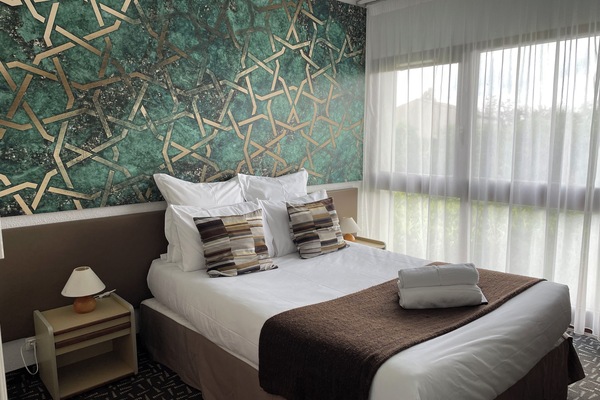 Chambres insonorisées, fer et planche à repasser, Wi-Fi gratuit