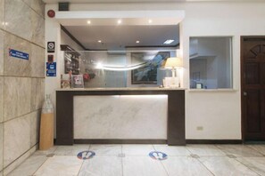 Lobby - Sunette Tower Makati (Makati)