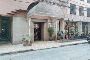 Exterior - Sunette Tower Makati (Makati)