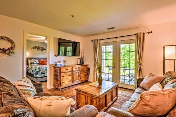 スマートテレビ、DVD プレーヤー