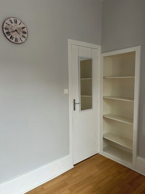 Interior - Studio in the center of town. In the heart of Auvergne! (Gannat)