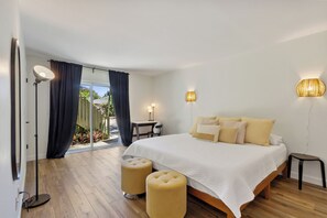 2 bedrooms, in-room safe, desk, free WiFi