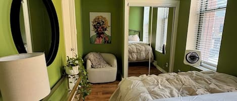 1 bedroom, WiFi, bed sheets