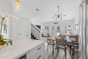 Interior - 30A Chalet, Private Pool with Heat, 3 Bedrooms, Sleeps 7, Bike to the Beach (Santa Rosa Beach)