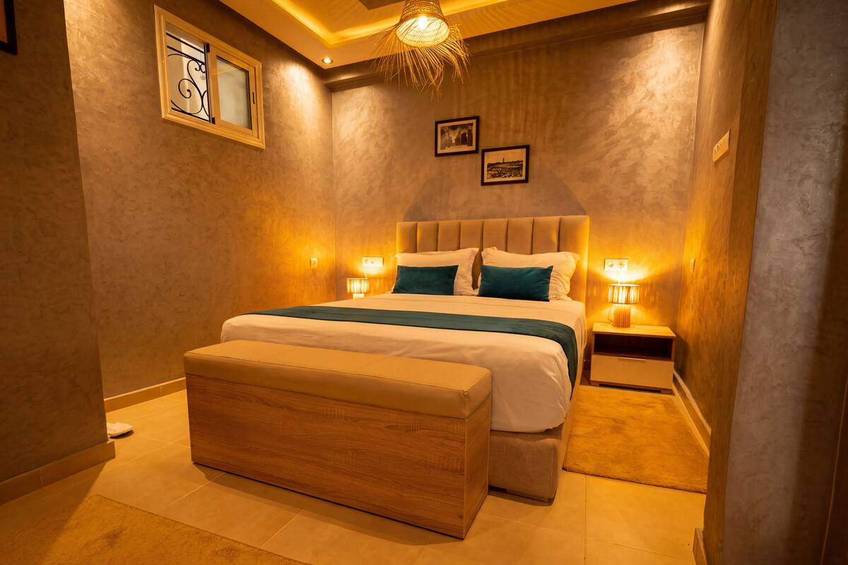 Deluxe Suite, Garden View | Desk, free WiFi, individually decorated, individually furnished