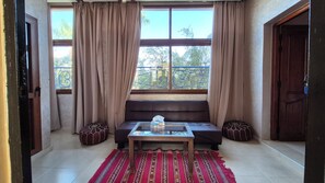 豪華客房 | 起居區 | 書籍