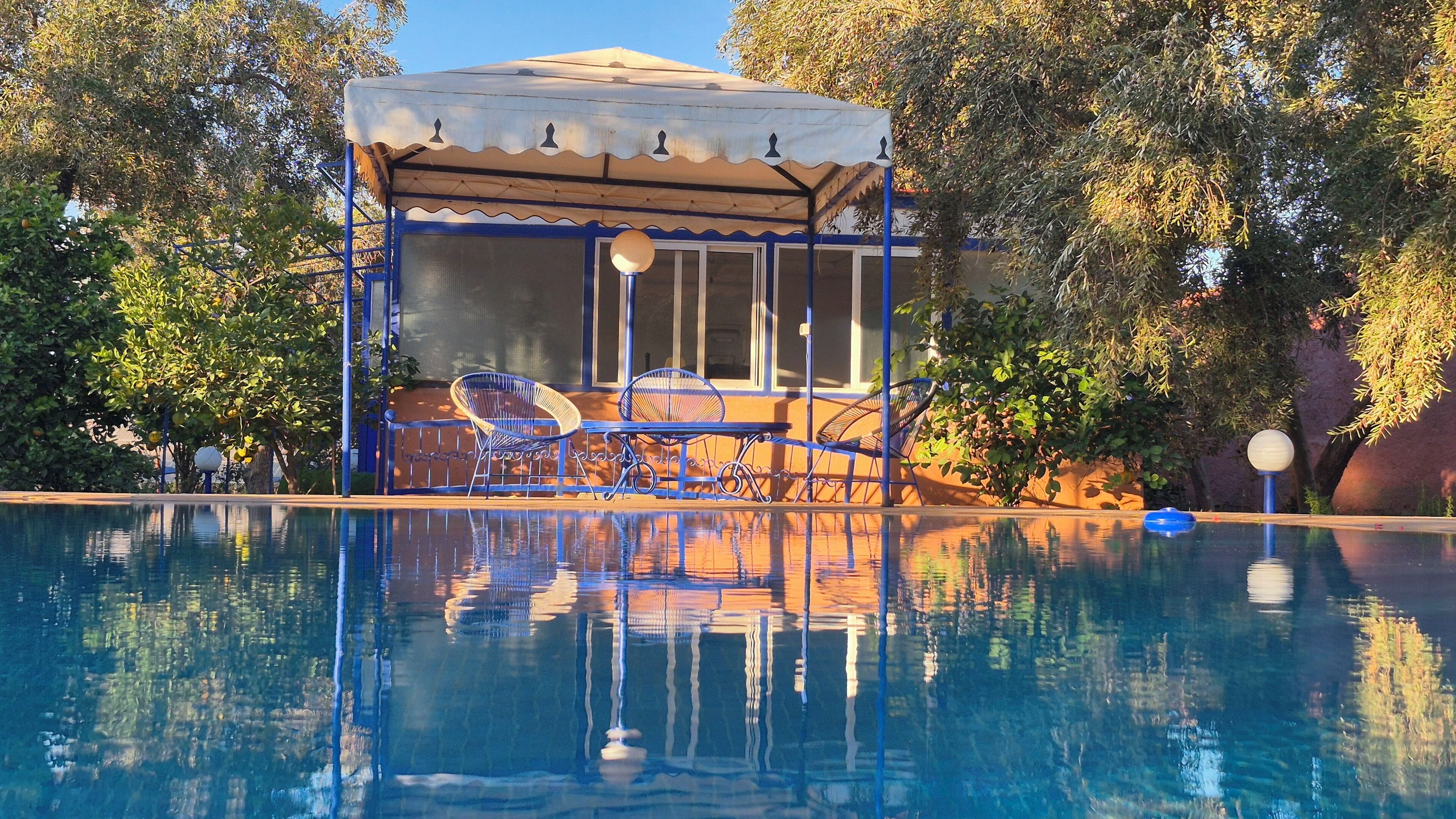 บริเวณภายนอก