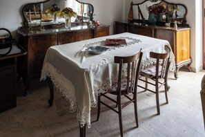 Interior - Il Ritrovo degli Artisti (Castrovillari)