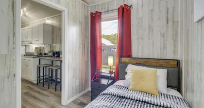 Pet-Friendly Picayune Tiny Home ~ 4 Mi to Downtown