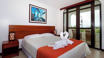 Deluxe Apartment, Private Bathroom, Sea View | 1 bedroom, Select Comfort beds, minibar, desk