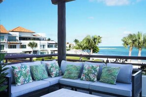 Property grounds - Ocean Front / Punta Palmera 2BR (Punta Cana)