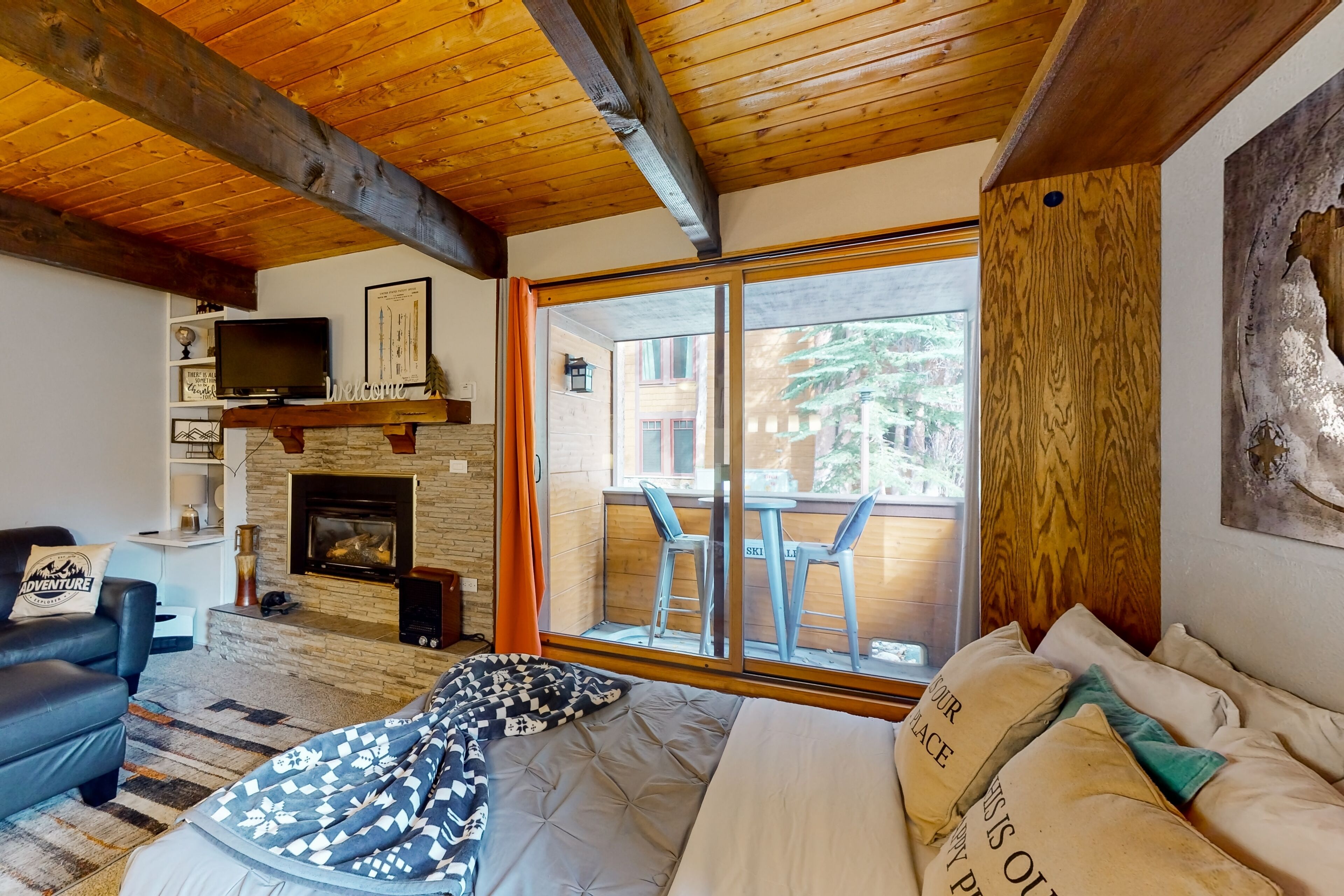 واي فاي وملاءات أسرّة