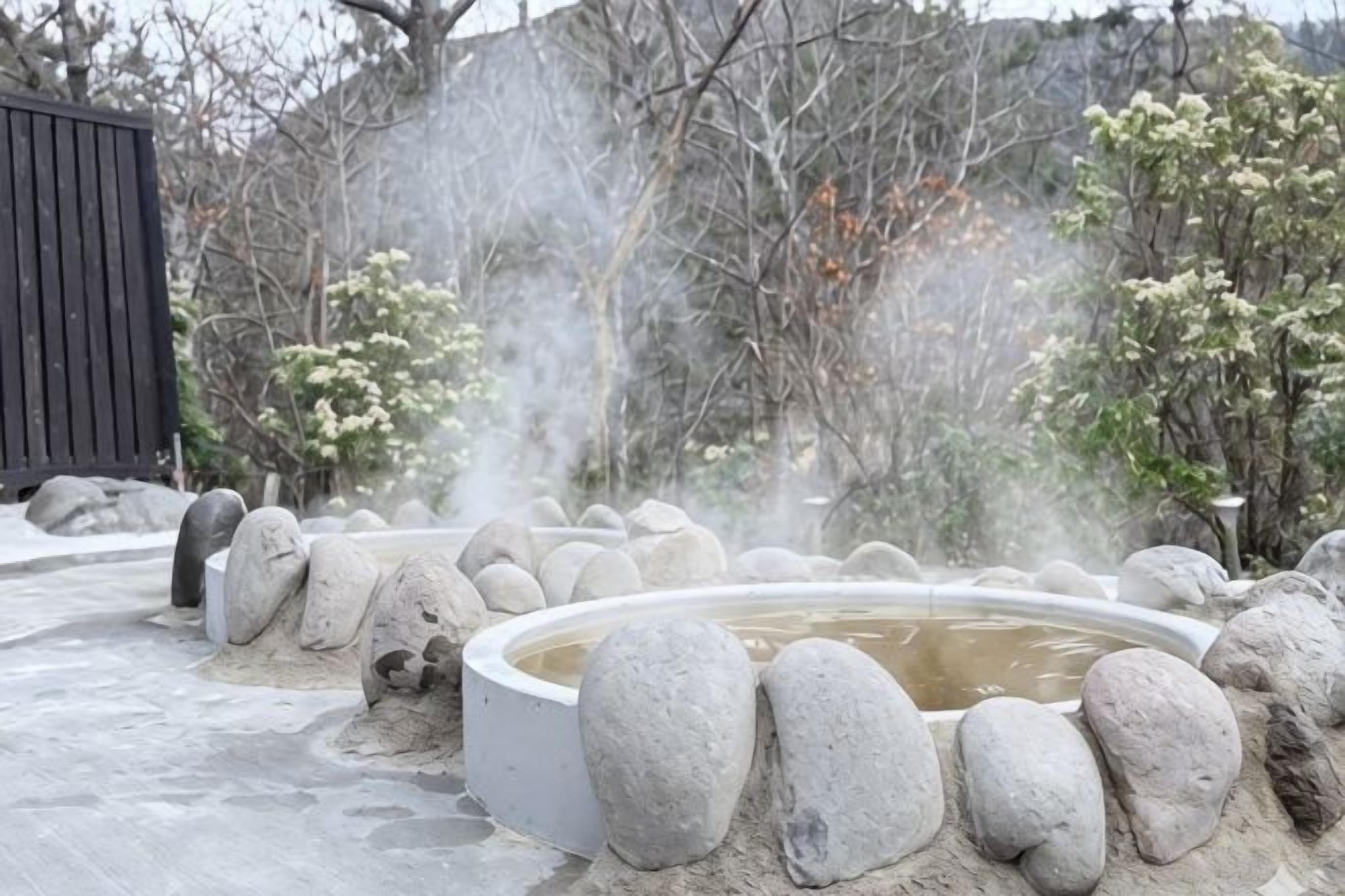 室外 Spa 池