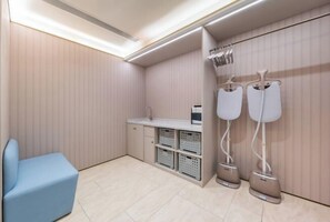 Laundry room - HanTing Hotel (Guangzhou Tianhe Bus Station) (Guangzhou)