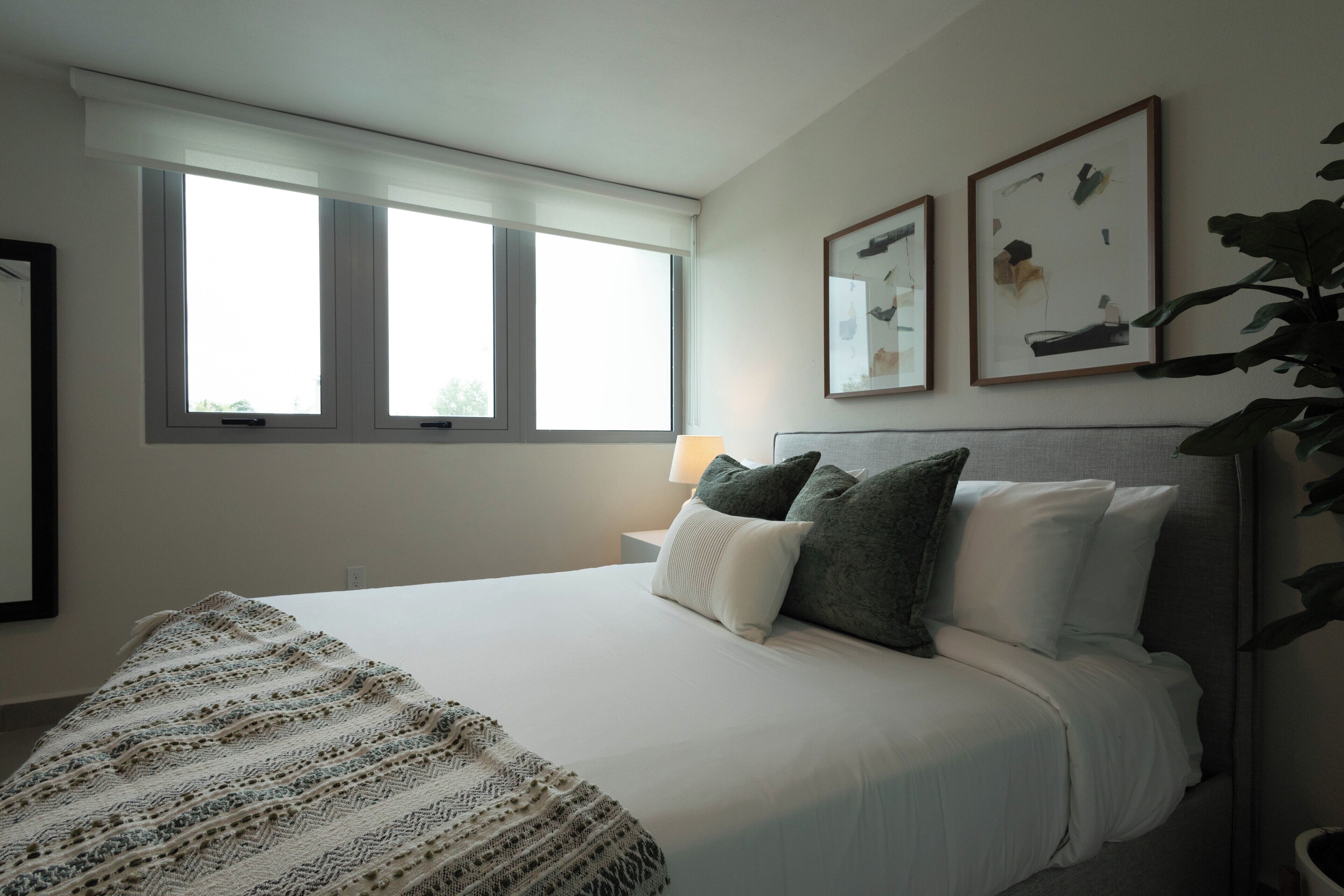 3 habitaciones, tabla de planchar con plancha y wifi gratis 