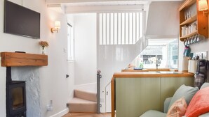Unclassified image, 3 of 24, button - 2 bedroom accommodation in Polperro (Polperro)