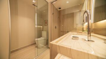 Separate tub and shower, rainfall showerhead, free toiletries