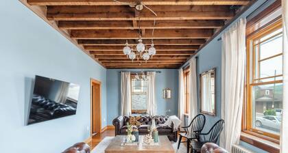 9 Bedroom, Sleeps 22! Hot Tub & Game Room - Minutes to Jim Thorpe