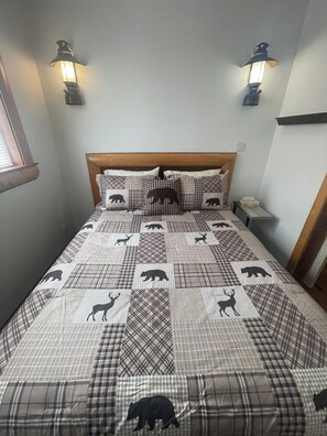 1 slaapkamer, een bureau, wifi, beddengoed