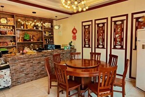 Unclassified image, 5 of 25, button - Damingshan Juxianlou Homestay (Hangzhou)