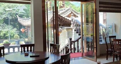 Damingshan Juxianlou Homestay