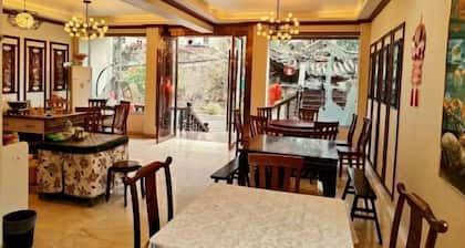 Damingshan Juxianlou Homestay