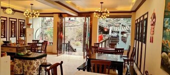 Damingshan Juxianlou Homestay