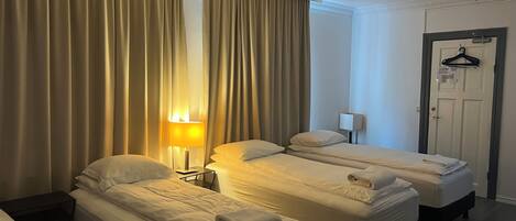 Quadruple Room, Shared Bathroom | Free WiFi