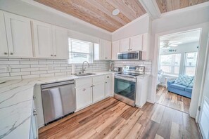 Stovetop, dishwasher