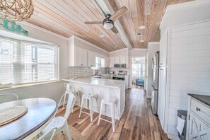 Kokeplater og oppvaskmaskin