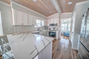 Kokeplater og oppvaskmaskin