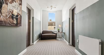 Beachfront Aparthotel, Seaview Penthouse with free parking and WI-FI #9