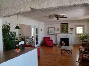 Reception - Sands Motel (Walsenburg)
