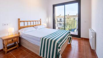 House | 3 bedrooms, iron/ironing board