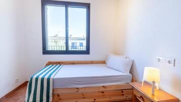 House | 3 bedrooms, iron/ironing board