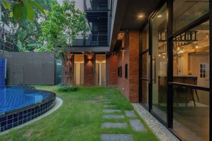 Unclassified image, 4 of 17, button - Momo Hotel (Chiang Mai)