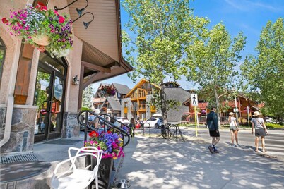 *BRAND NEW! Downtown 1 block from Main Street!*