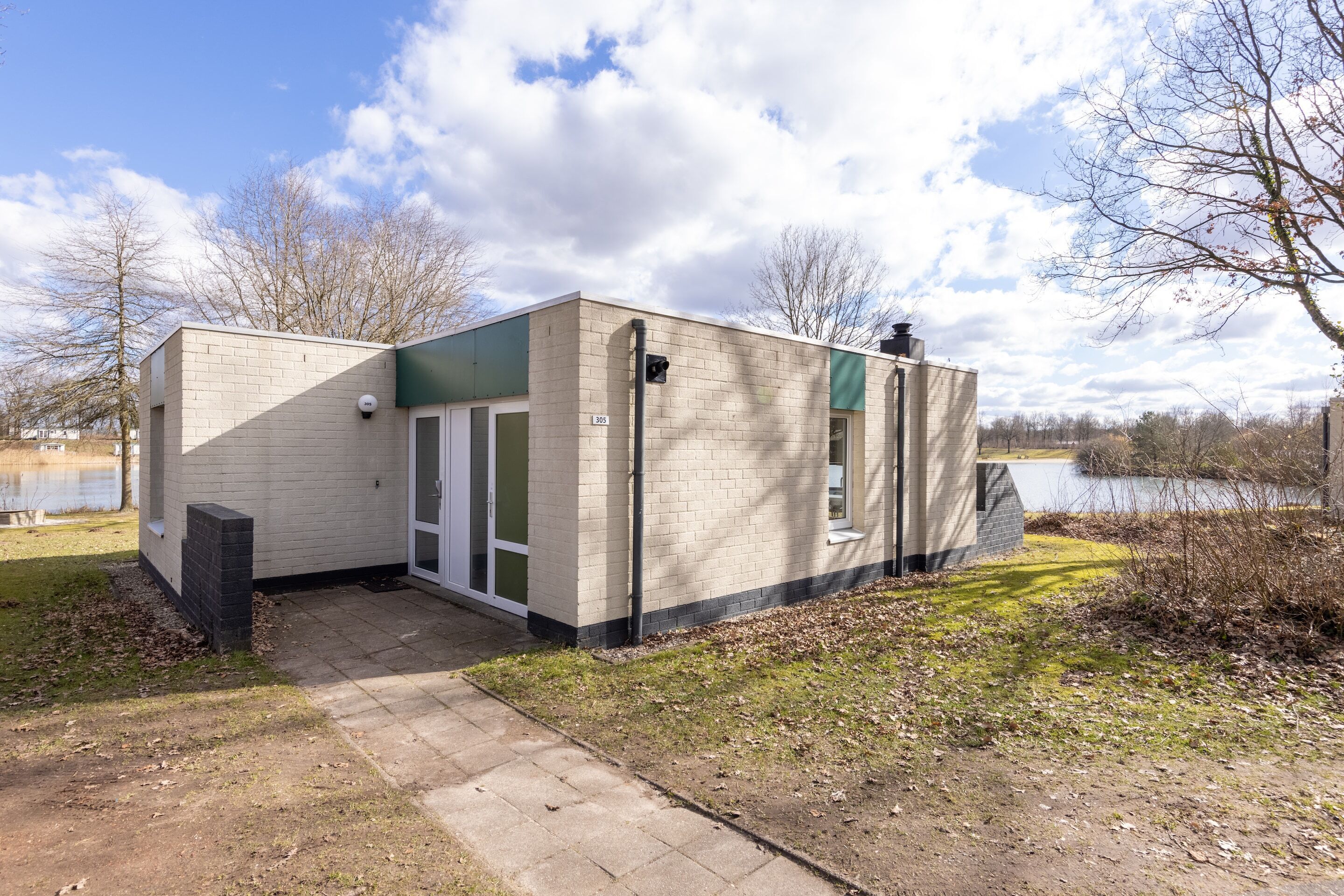 Bungalow | Esterni