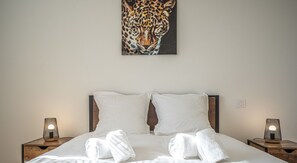 4 Schlafzimmer, Bügeleisen/Bügelbrett, Reisekinderbett, WLAN