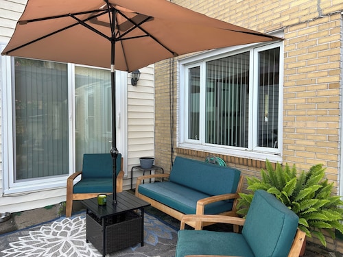 Charming 3-bedroom house with AC and WiFi in a very convenient location