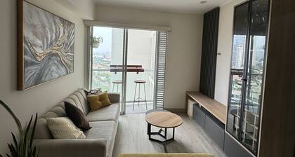 Cozy 2-bedroom apartment in Santiago de Surco with WiFi