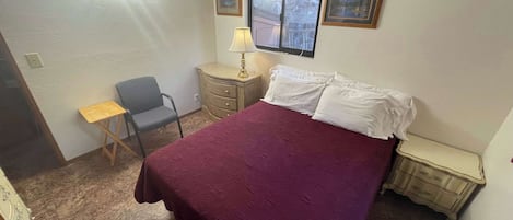 1 室のベッドルーム、WiFi、ベッドシーツ