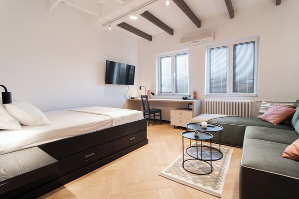 1 bedroom, WiFi, bed sheets