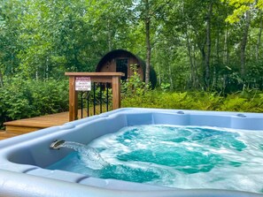 Outdoor spa tub - 2+ Bedroom House on 5-Acres with Outdoor Hot Tub, Sauna, and Tennis Court (Extra Cabin Avail.)) (Nisswa)