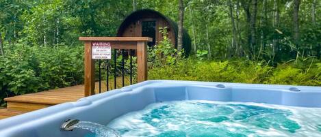 Bain à remous extérieur