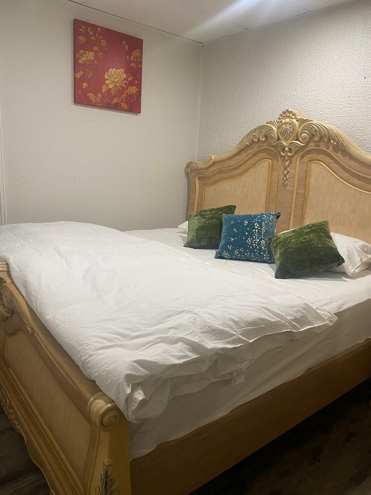 2 dormitorios, tabla de planchar con plancha, wifi y ropa de cama