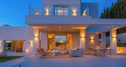 Villa Selena Antequera by Ruralidays